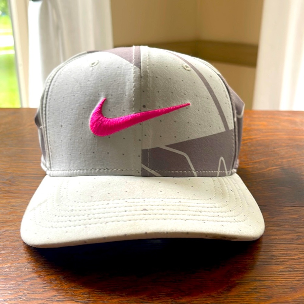 Nike Golf SnapBack Design Pink Logo